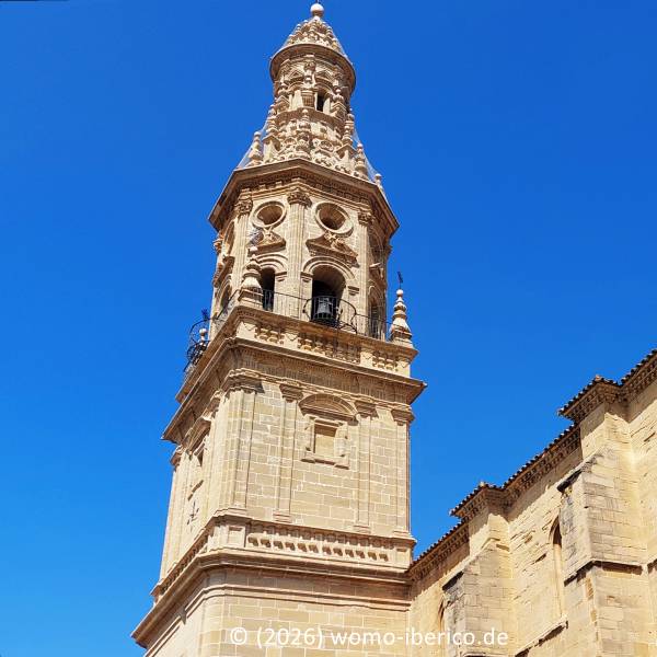 Briones, Iglesia de Nuestra Señora de la Asunción 20260501 Briones Turmspitze